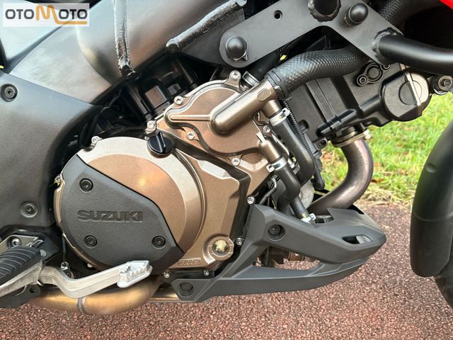 suzuki - v-strom-1050-a