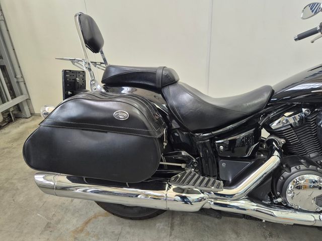yamaha - xvs-1300-a-midnight-star