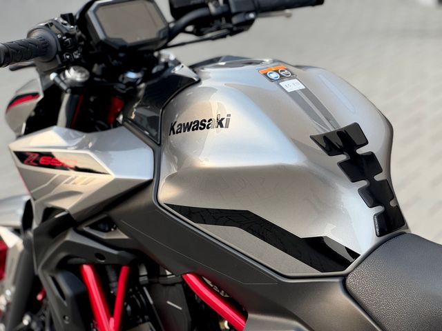 kawasaki - z650
