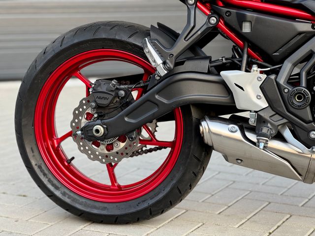 kawasaki - z650