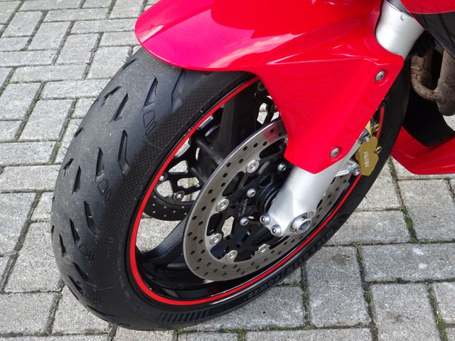 honda - cbr-600-rr