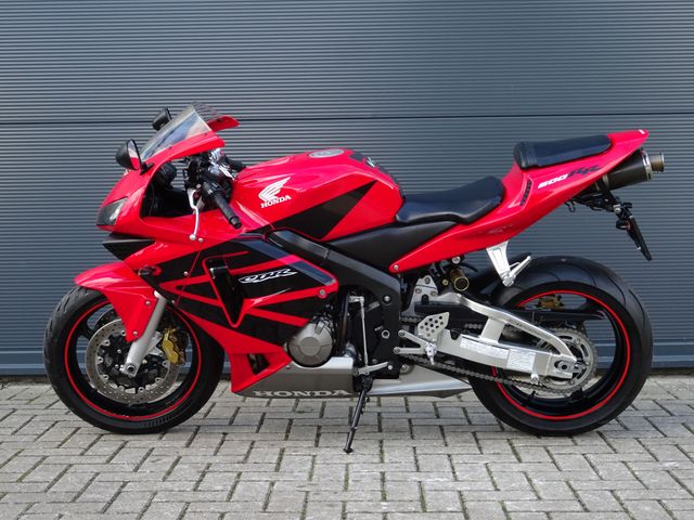 honda - cbr-600-rr
