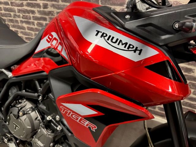 triumph - tiger-900-gt
