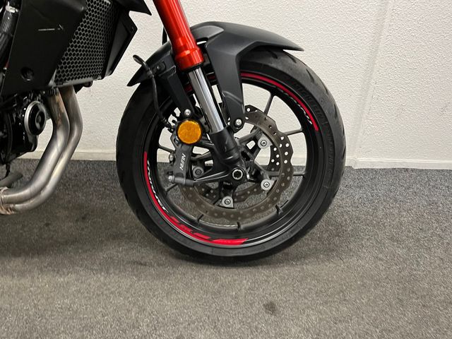honda - cb-750-hornet