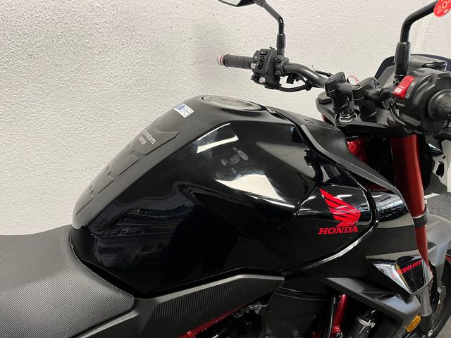 honda - cb-750-hornet