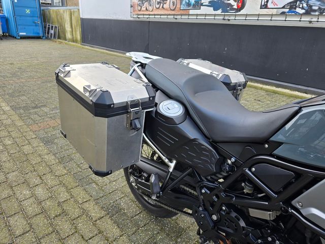 bmw - f-800-gs-adventure