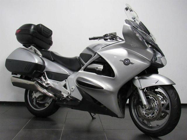 honda - st-1300-pan-european-abs