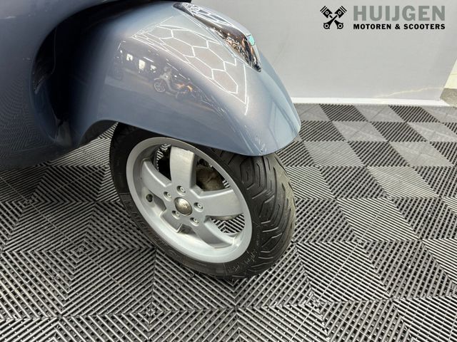 vespa - gts-250-ie-abs
