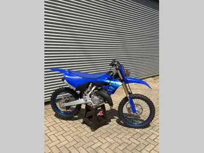 YAMAHA YZ 125 S – foto 3