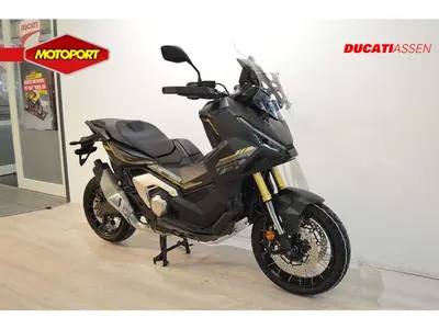 HONDA X-ADV SPECIAL EDITION – foto 2