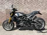 INDIAN MOTORCYCLE FTR R CARBON
