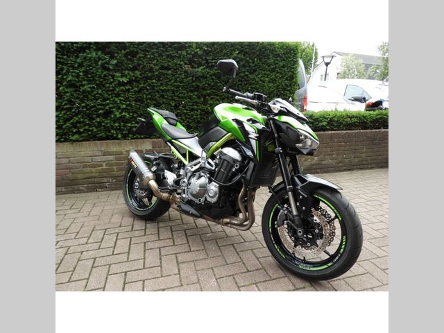 kawasaki - z900
