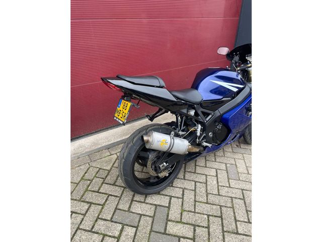 suzuki - gsx-r-600-w