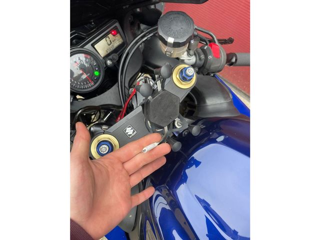 suzuki - gsx-r-600-w
