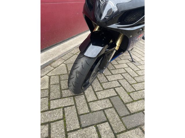suzuki - gsx-r-600-w