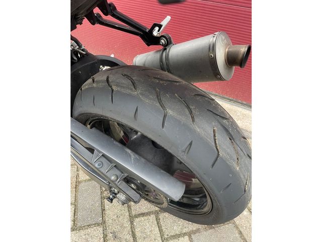 suzuki - gsx-r-600-w