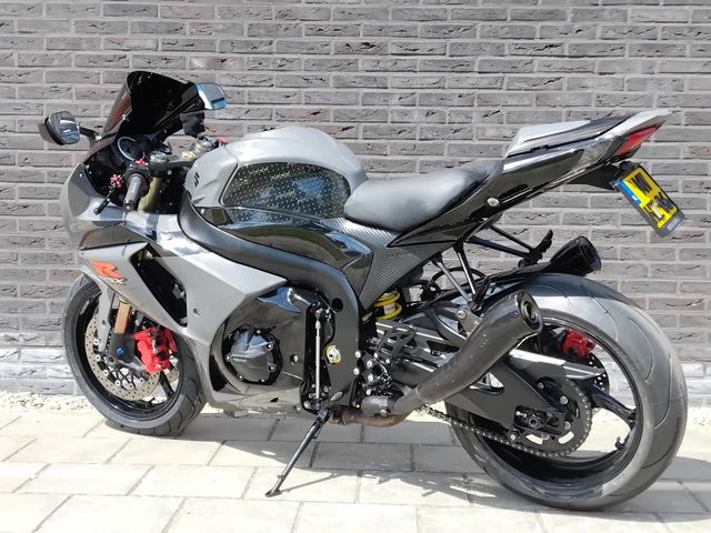 suzuki - gsx-r-1000
