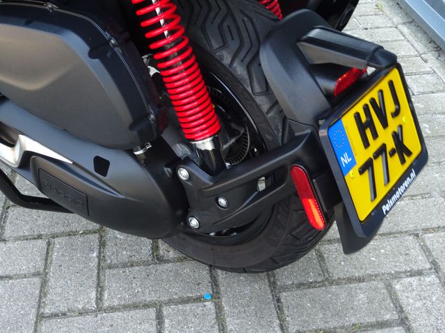 piaggio - mp3-400-hpe-sport