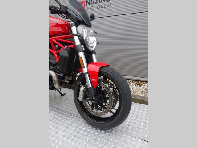 ducati - monster-821