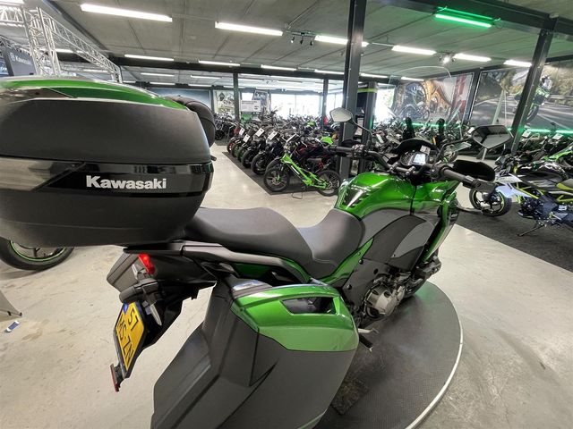 kawasaki - versys-1000-se-grand-tourer