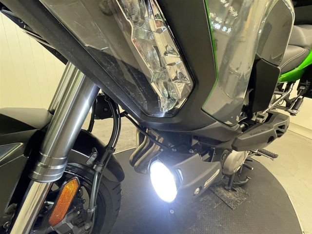 kawasaki - versys-1000-se-grand-tourer