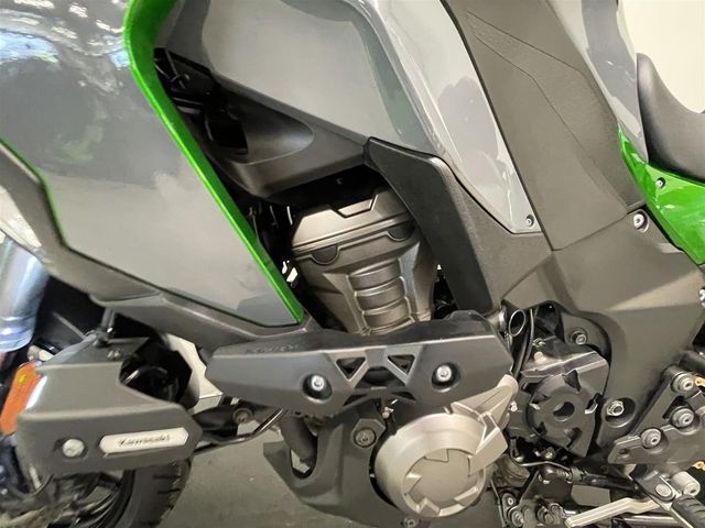 kawasaki - versys-1000-se-grand-tourer