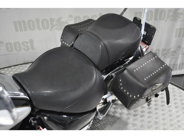 suzuki - 1500-intruder-lc
