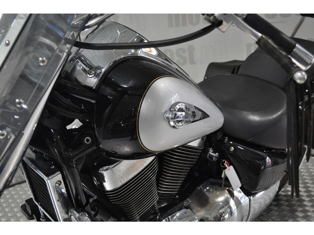 suzuki - 1500-intruder-lc