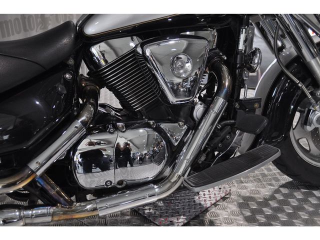 suzuki - 1500-intruder-lc