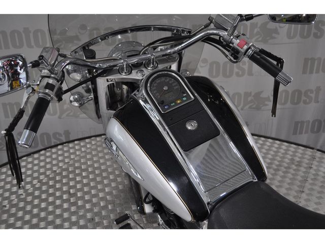 suzuki - 1500-intruder-lc