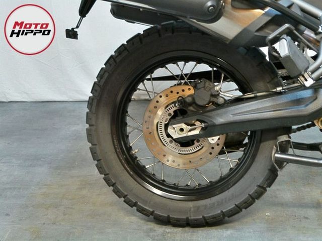 triumph - tiger-800-xcx