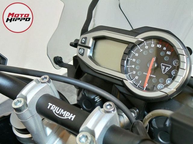 triumph - tiger-800-xcx