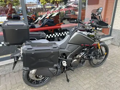 SUZUKI V-STROM 1050 DE – foto 3