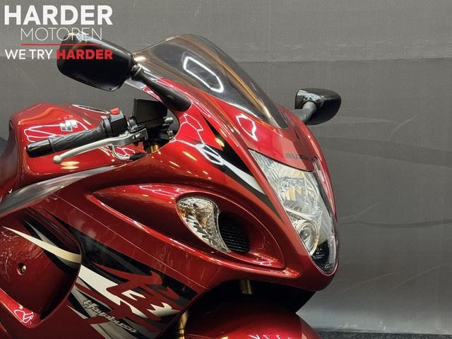 suzuki - gsx-r-1300-hayabusa