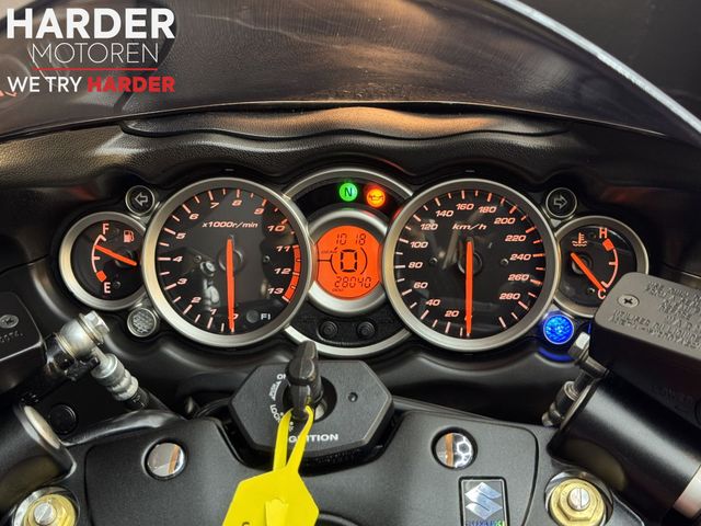 suzuki - gsx-r-1300-hayabusa