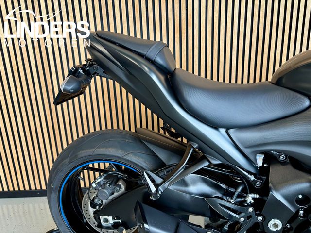 suzuki - gsx-s-1000-abs