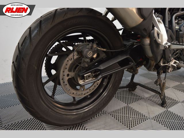 triumph - tiger-900-gt-pro