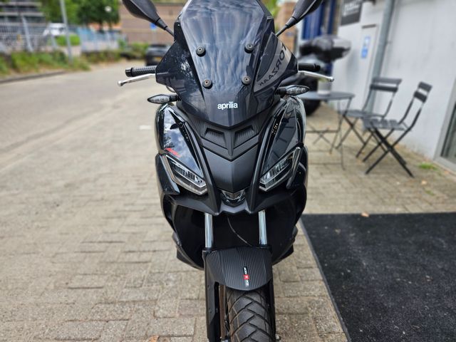 aprilia - sr-gt-200