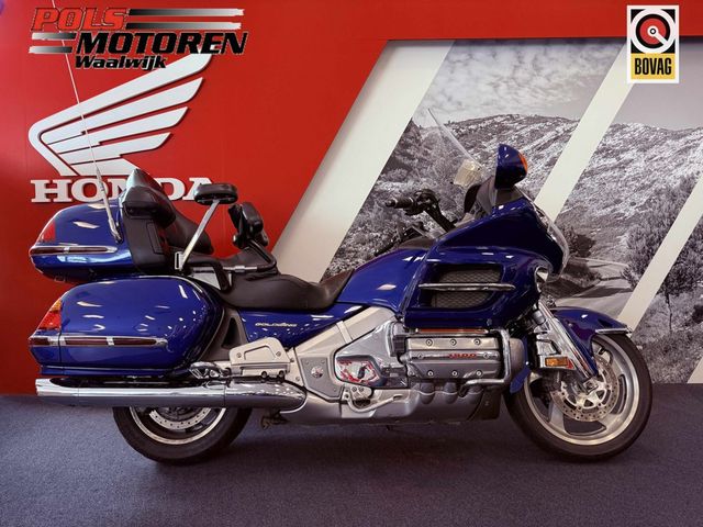 honda - gl-1800-goldwing