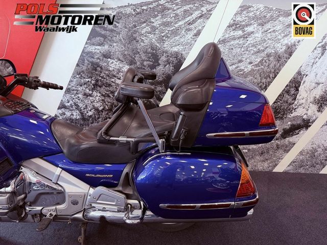 honda - gl-1800-goldwing