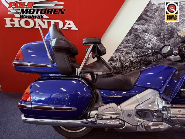 honda - gl-1800-goldwing