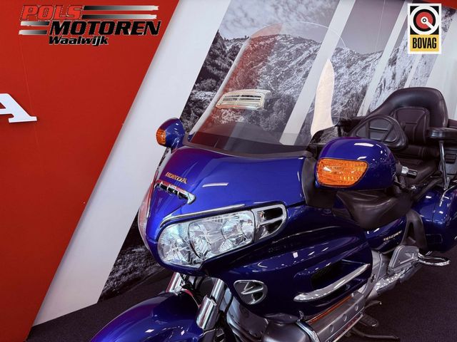 honda - gl-1800-goldwing