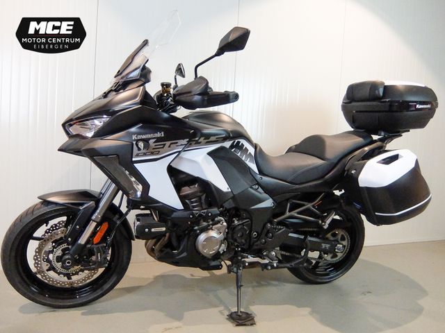 kawasaki - versys-1000-se-grand-tourer