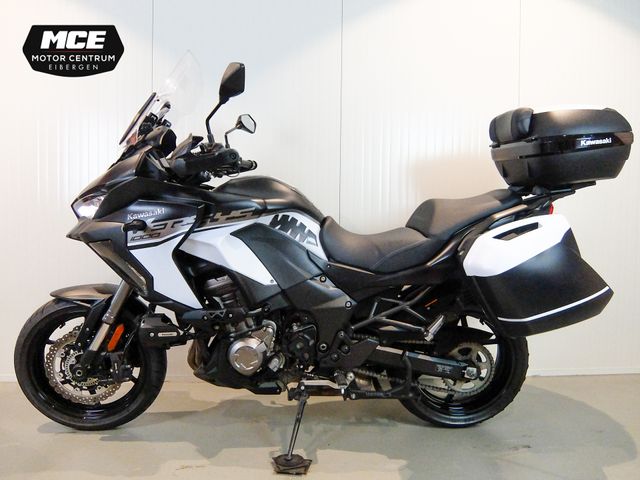 kawasaki - versys-1000-se-grand-tourer
