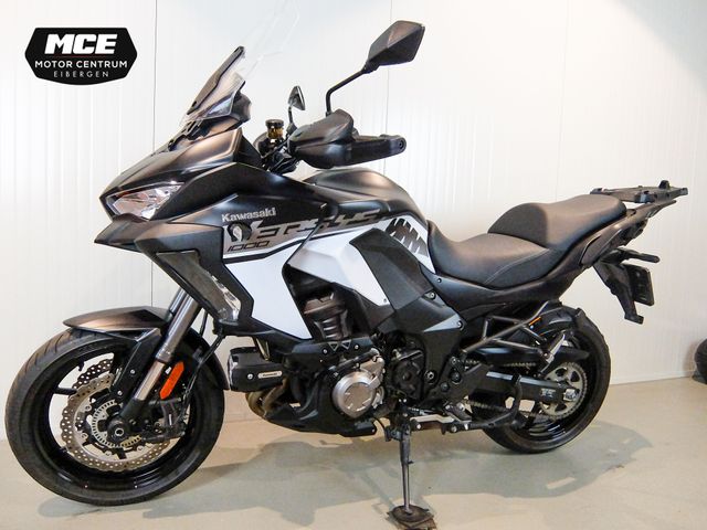 kawasaki - versys-1000-se-grand-tourer