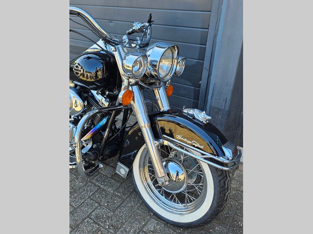 harley-davidson - heritage-softail-classic-flstc