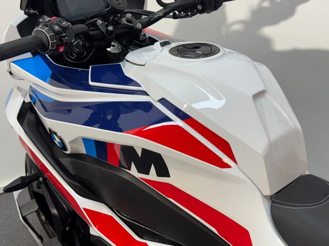 bmw - m-1000-xr