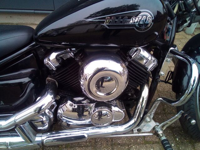 yamaha - xvs-650-dragstar