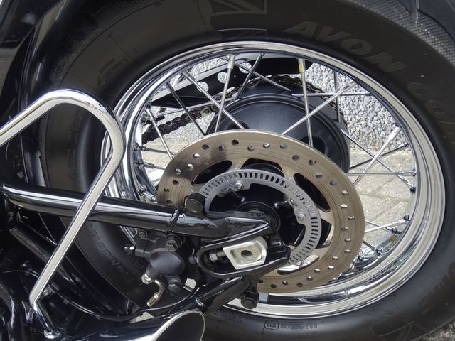 triumph - bonneville-speedmaster