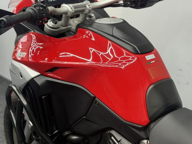 ducati - multistrada-v4-s